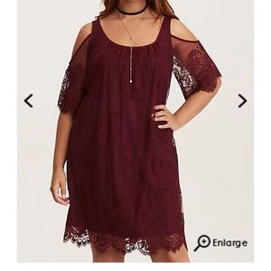 Burgundy lace cold shoulder shift dress 2X